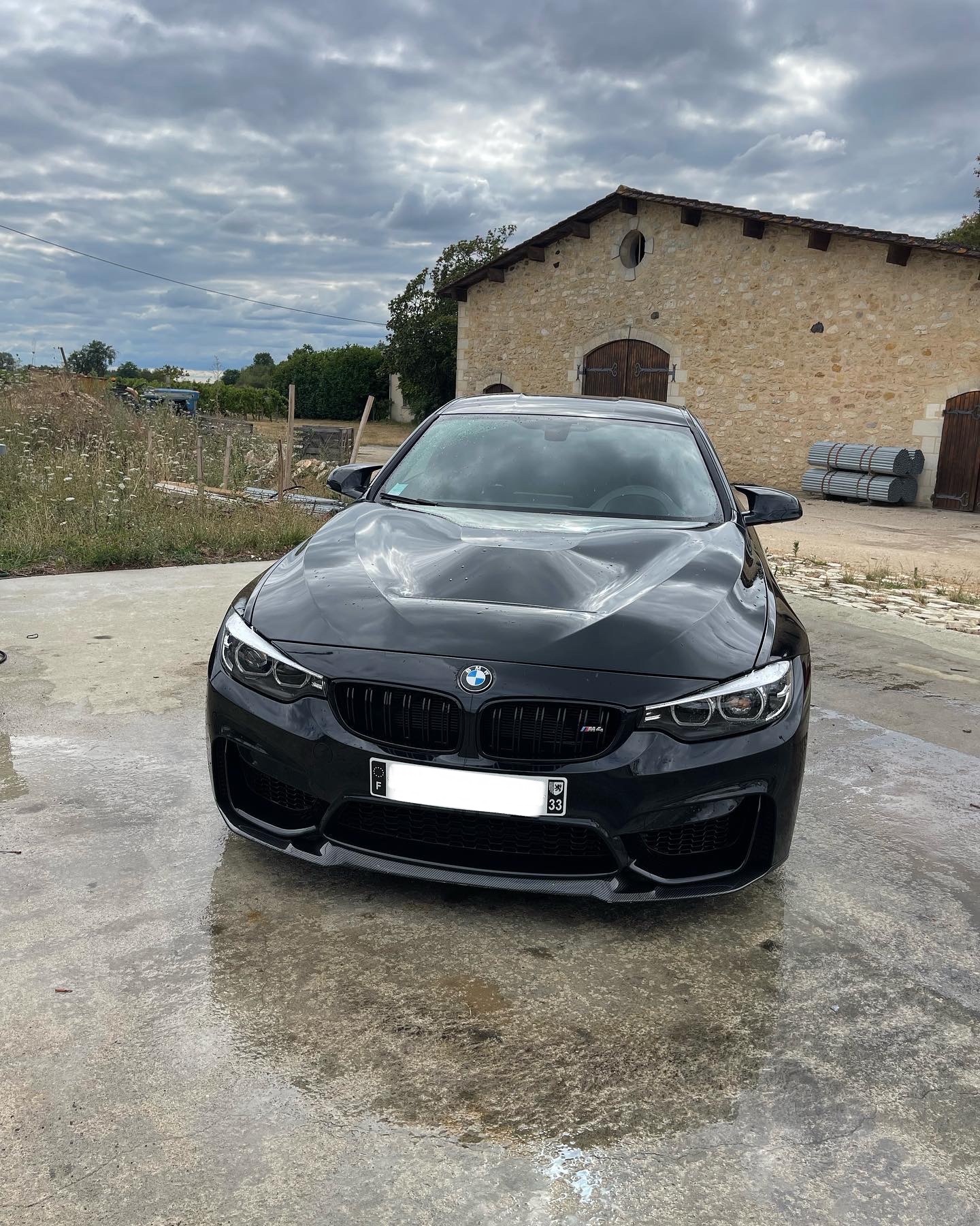 BMW M4 CS nettoyée